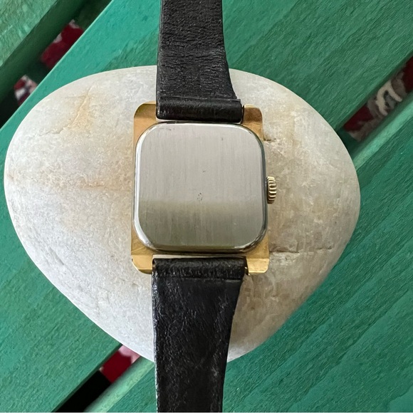 Vintage Tissot Swiss Men’s Wrist Watch - Picture 6 of 6